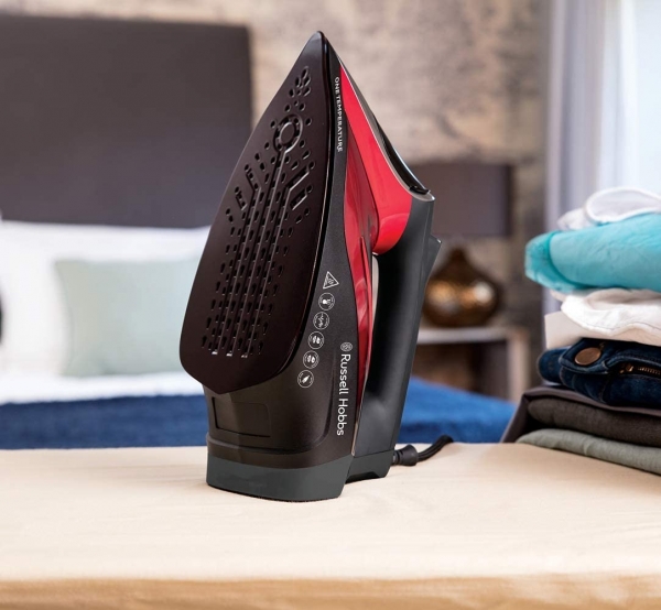 Russell Hobbs 25090-56 Buharlı Ütü