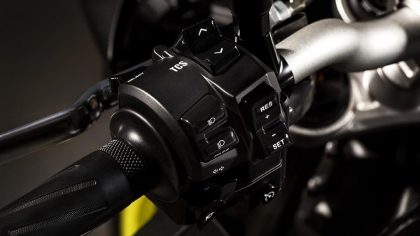 Yamaha MT-10 Naked