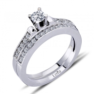 Lova 1080050 0.44 Karat Pırlanta Yüzük