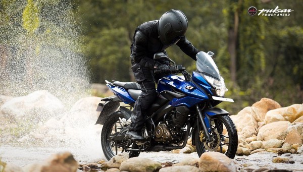 Bajaj Pulsar AS 150 Naked
