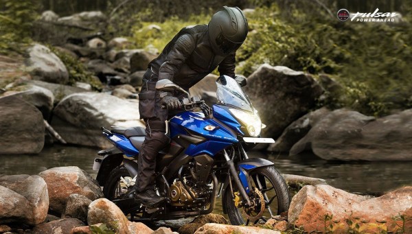 Bajaj Pulsar AS 150 Naked
