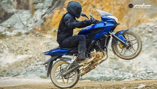 Bajaj Pulsar AS 150 Naked