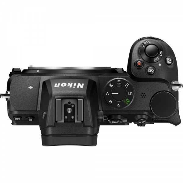 Nikon Z5 Aynasız Fotoğraf Makinesi