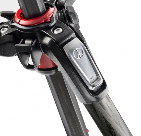 Manfrotto 190 Carbon Tripod
