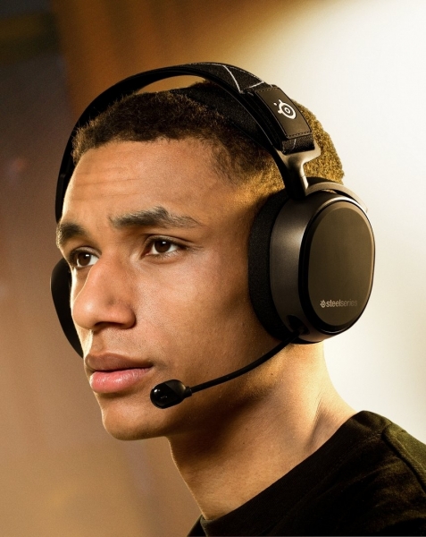 SteelSeries Arctis 9 Kablosuz Kulaklık