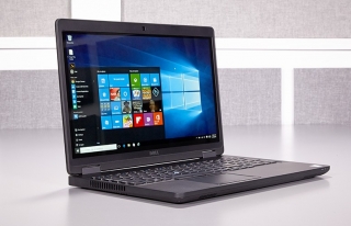Dell Latitude E5570 N001LE557015EMEA_W Laptop