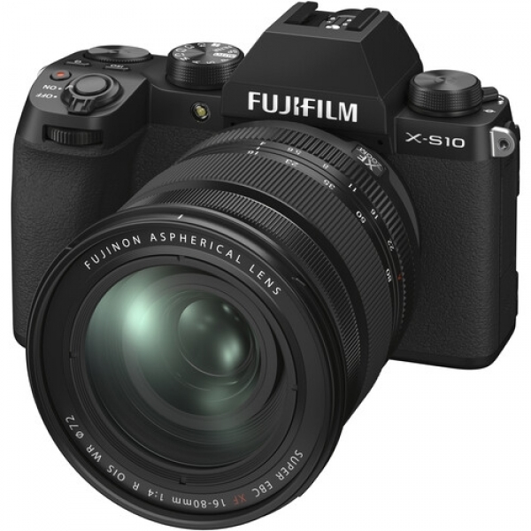 Fujifilm X-S10 16-80mm Aynasız Fotoğraf Makinesi (16-80 mm)