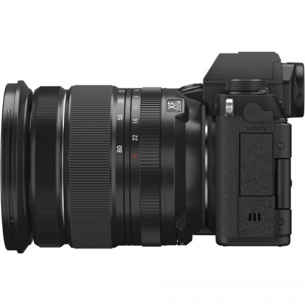 Fujifilm X-S10 16-80mm Aynasız Fotoğraf Makinesi (16-80 mm)