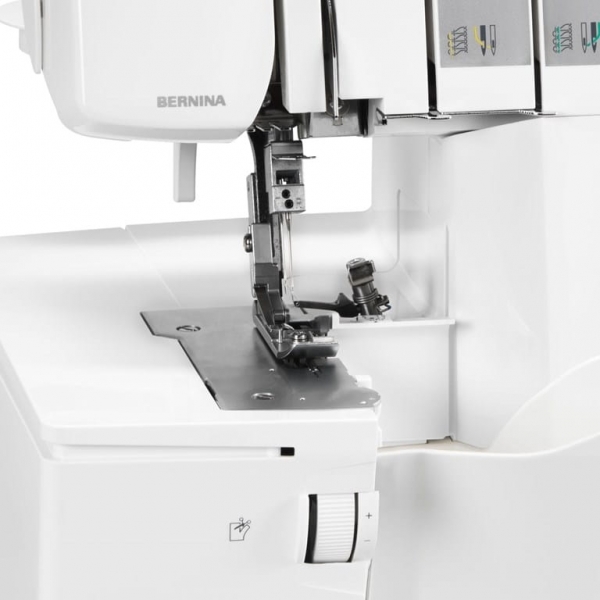 Bernina L450 Overlok ve Reçme Makinesi
