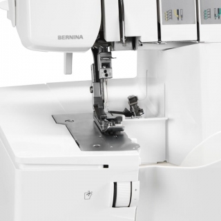 Bernina L450 Overlok ve Reçme Makinesi