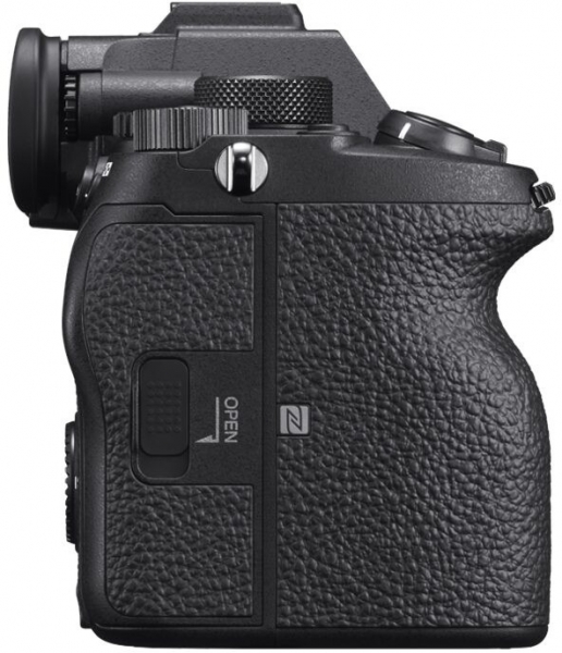 Sony A7S III Aynasız Fotoğraf Makinesi