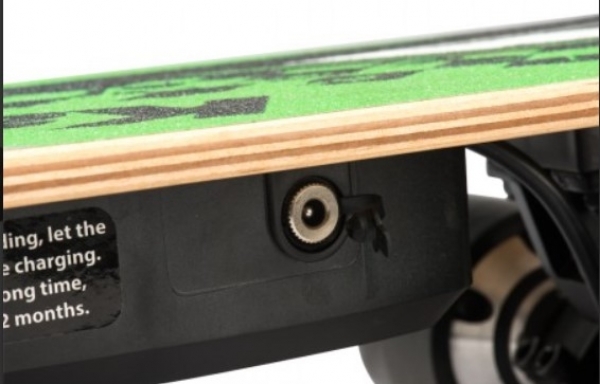 Kawasaki Skate70 Elektrikli Kaykay
