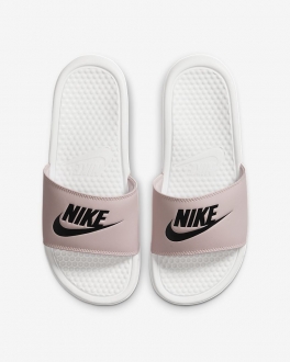 Nike Benassi Kadın Terlik