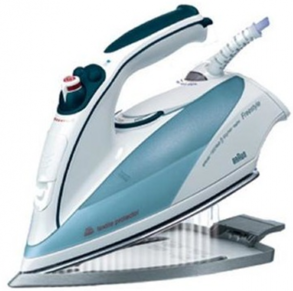 Braun SI 6595 FreeStyle Buharlı Ütü