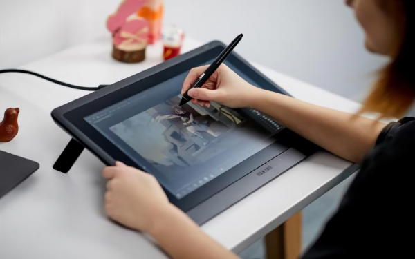 Wacom Cintiq 16 Grafik Tablet
