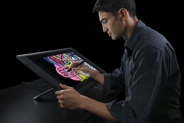 Wacom Cintiq 22HD Touch Grafik Tablet