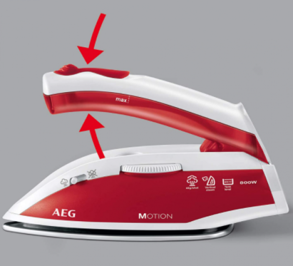 AEG DBT-800 Buharlı Ütü
