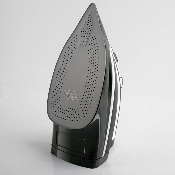 Black+Decker BXIR2802E Buharlı Ütü