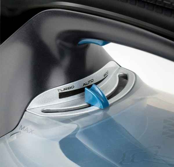 Black+Decker BXIR2401E Buharlı Ütü