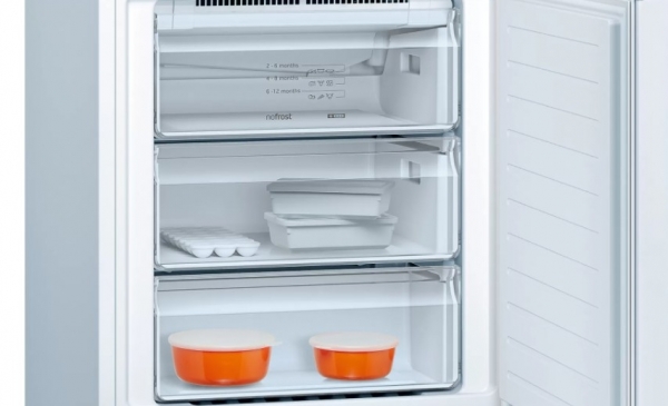 Profilo BD3046WFUN Buzdolabı