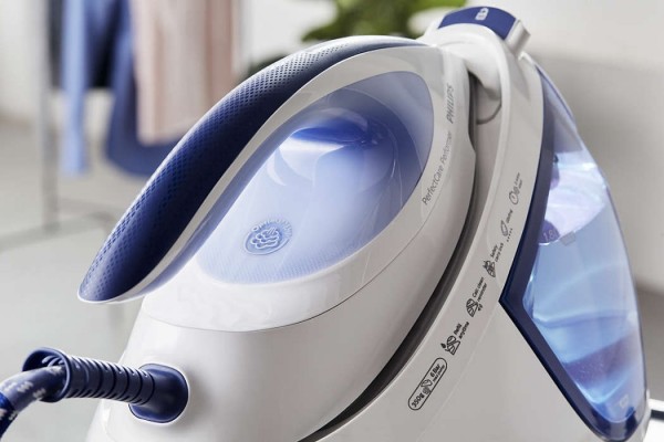 Philips PerfectCare Performer GC8712/25 Buhar Kazanlı Ütü