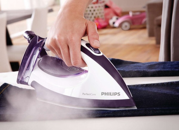 Philips PerfectCare Expert GC9240/02 Buhar Kazanlı Ütü