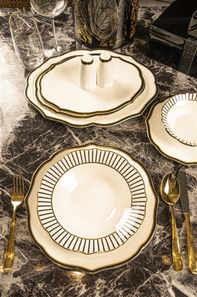 Mikasa Moor Bellini Black 74 Parça Yemek Takımı