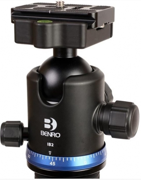 Benro FIF28AIB2 Tripod