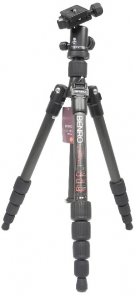 Benro C-0690T B00 Tripod