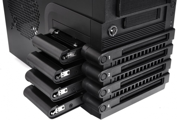 Thermaltake Level 10 GTS Bilgisayar Kasası