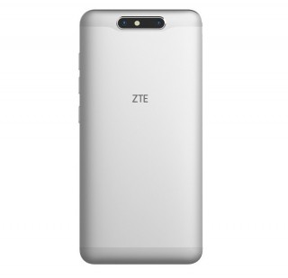 ZTE Blade V8