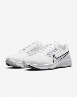 Nike Air Zoom Pegasus 38 Erkek Spor Ayakkabı