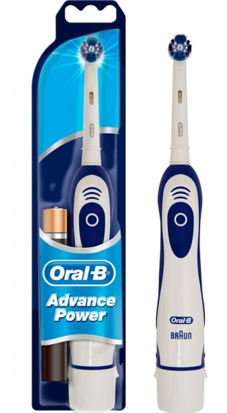 Oral-B Advance Power Pilli Diş Fırçası