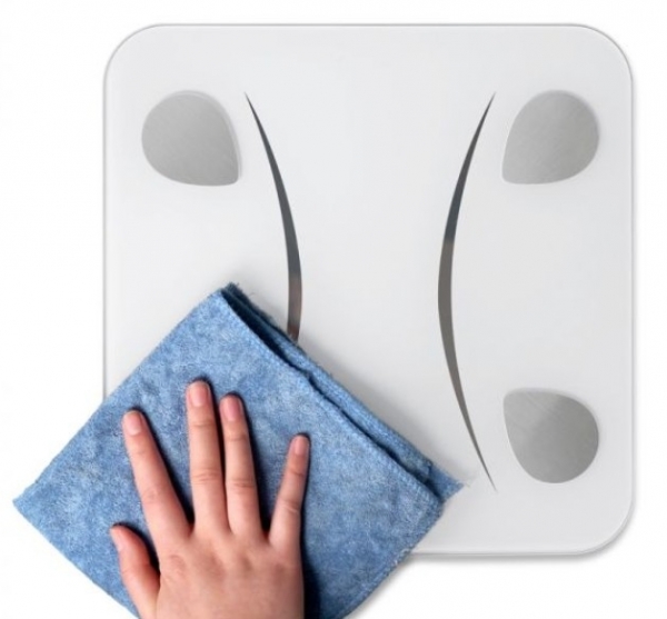 Perlasmart USB Şarjlı LED Ekranlı Akıllı Vücut Analizli Dijital Banyo Tartısı