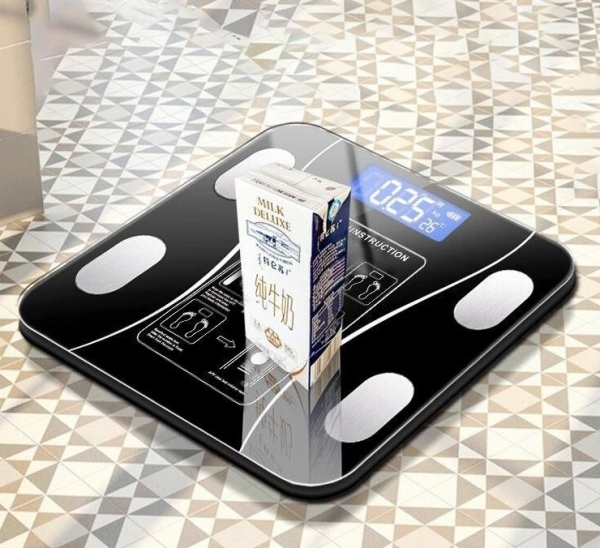 DailyTech Yağ Ölçer Vücut Analizi Akıllı Bluetooth Tartı Baskül Dijital Banyo Tartısı