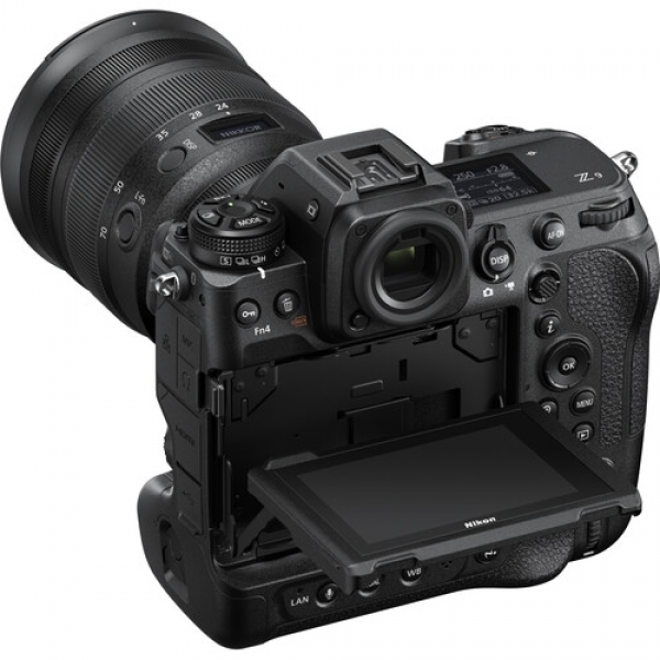 Nikon Z9 Aynasız Fotoğraf Makinesi