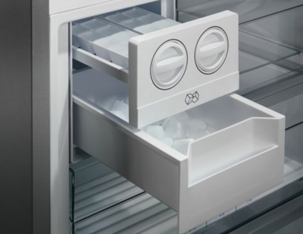 Electrolux LNTME46W2 Buzdolabı