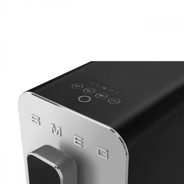 Smeg BCC01 Kahve Makinesi