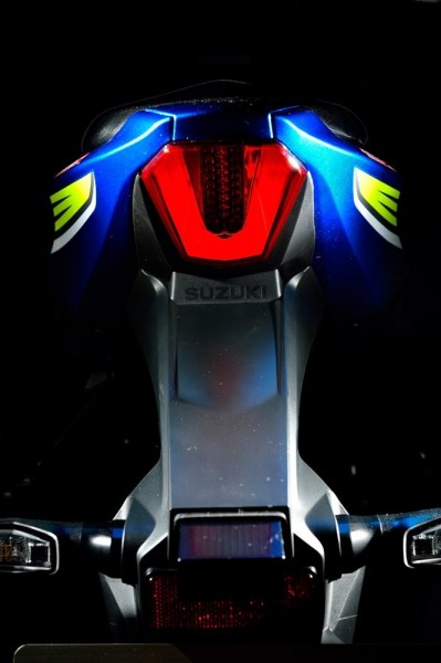 Suzuki GSX-R1000R Racing
