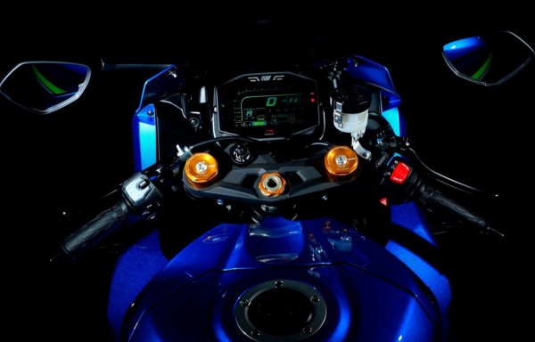 Suzuki GSX-R1000R Racing