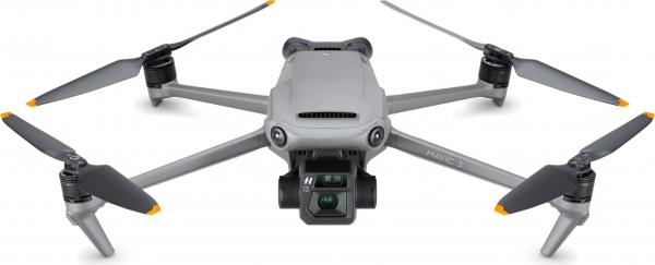 DJI Mavic 3 Fly More Combo Drone