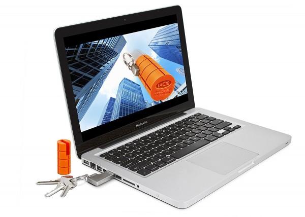 Lacie Ruggedkey Flash Bellek (32 GB)