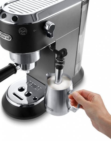 DeLonghi Dedica Style EC685 Kahve Makinesi