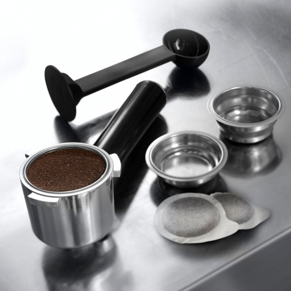 DeLonghi Dedica Style EC685 Kahve Makinesi