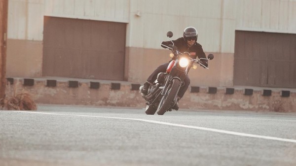 Yamaha SCR950 Klasik