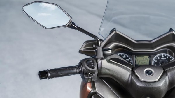 Yamaha X-MAX 300 ABS Scooter