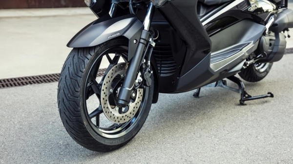 Yamaha X-MAX 250 IRON MAX ABS Scooter