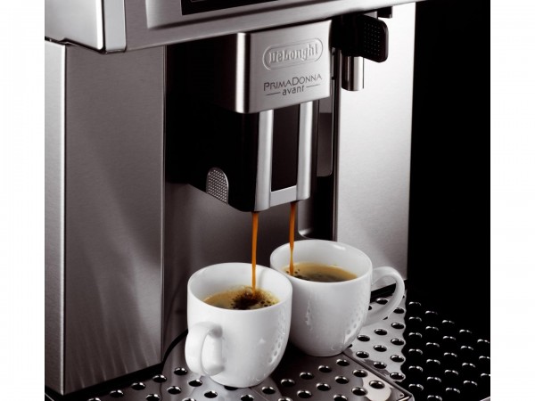 DeLonghi PrimaDonna Avant ESAM 6700 Kahve Makinesi