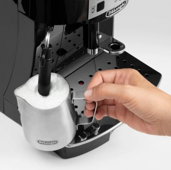 DeLonghi Magnifica S ECAM 22.113.B Kahve Makinesi