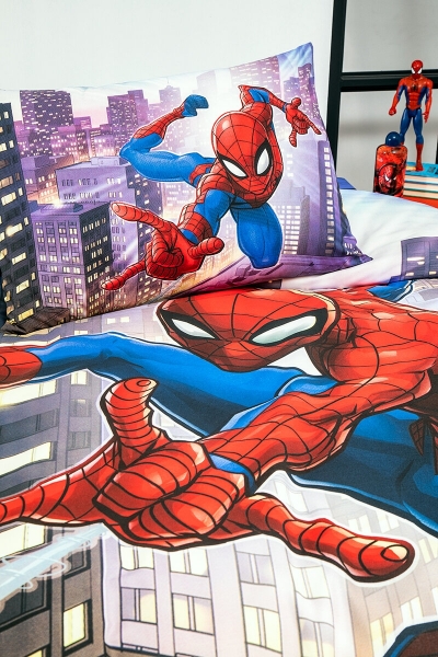 Özdilek Spiderman Night Disney Lisanslı 160x220 cm